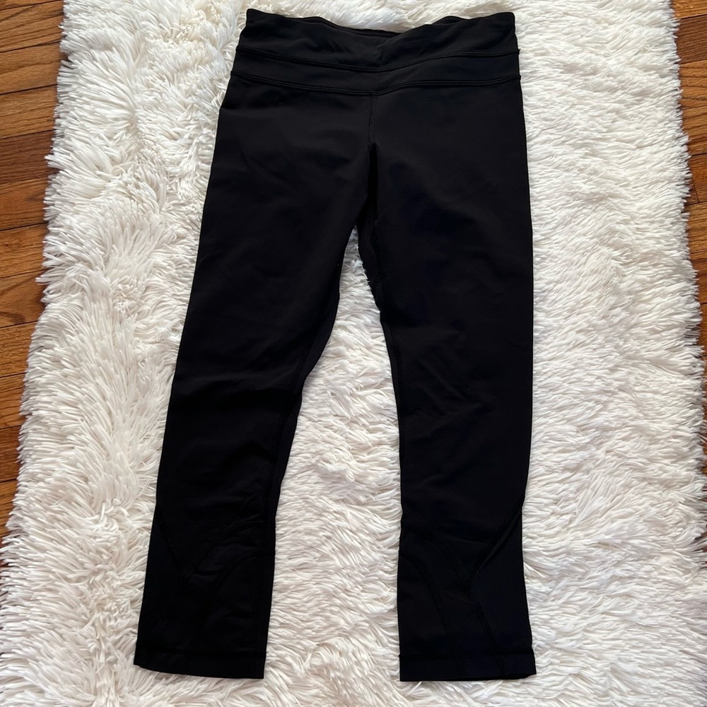 Lululemon Women cropped leggings size 4‎ - Picture 3 of 10